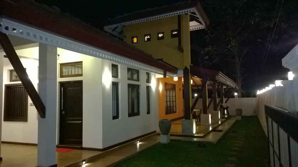Sayo Villa Kochchikade Экстерьер фото